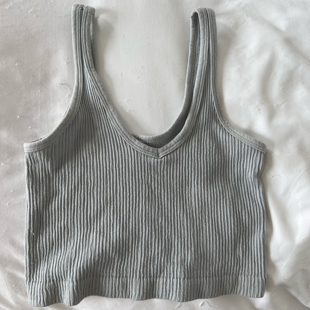 Out from under Drew seamless ribbed bra top!